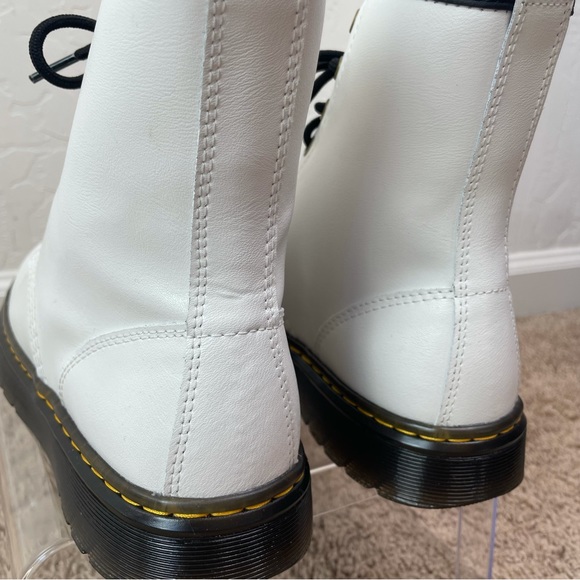 NEW Dr. Martens Docs Zavala White Coated Leather Lace-Up Combat Ankle Boots - Picture 14 of 16